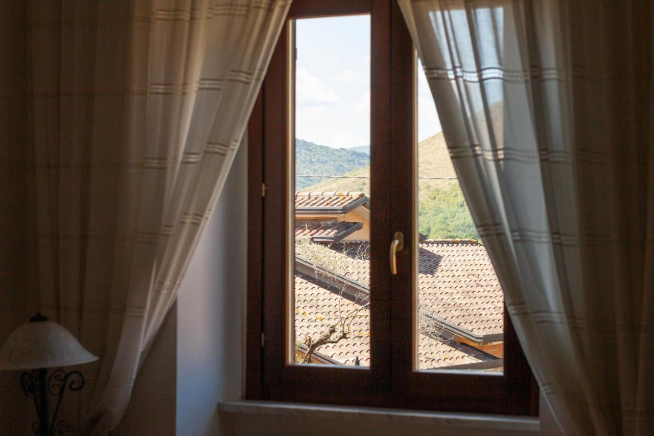 Valle Fiorita Castro dei Volsci Ngoại thất bức ảnh